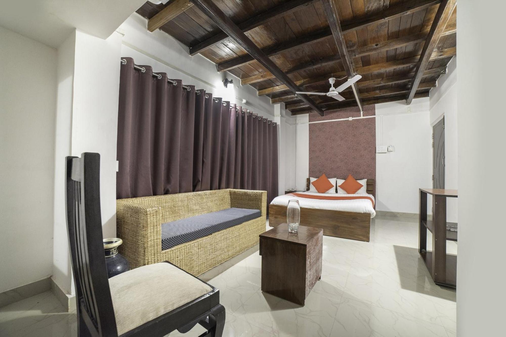 גווהטי Hotel O Highland Manor מראה חיצוני תמונה